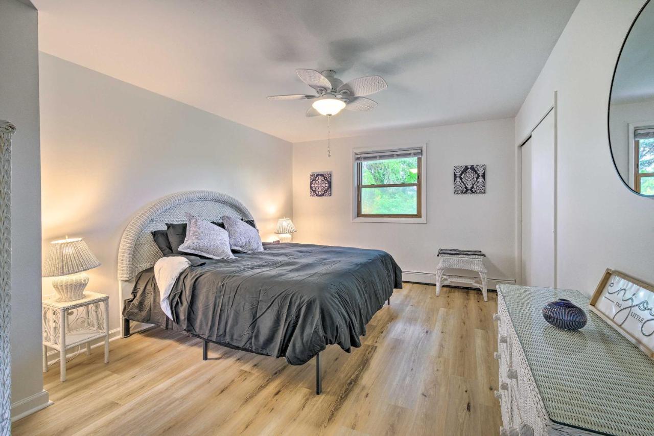 Roomy Montour Falls Retreat With Private Pool! Eksteriør billede